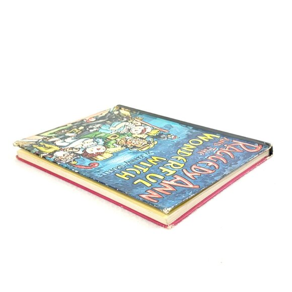 Raggedy Ann And The Wonderful Witch - Hardcover Classic Children's Book (1961) - Picture 7 of 10